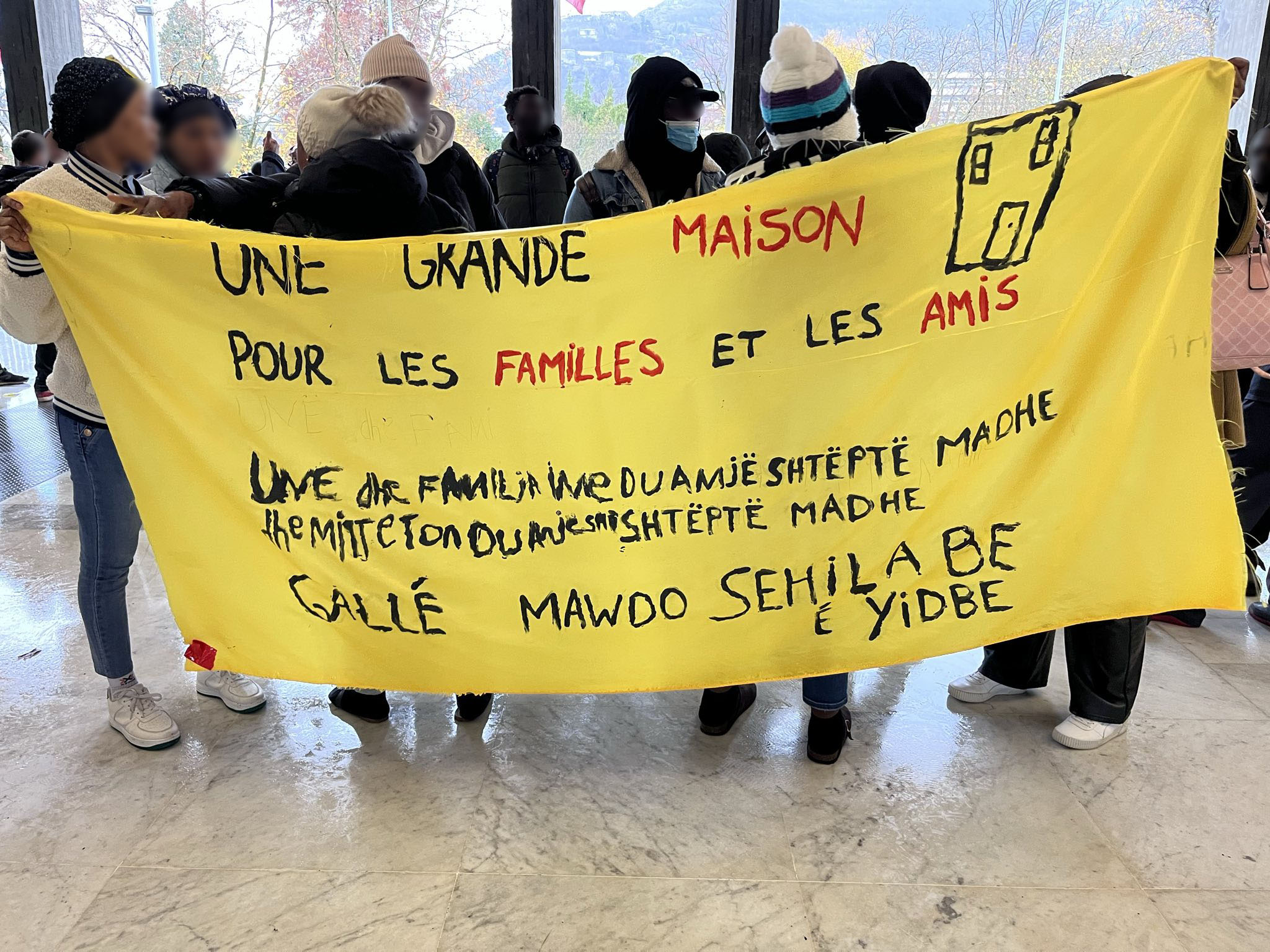 Réquisition, logement : l’occupation de la Métro se poursuit ! (mis à jour)